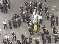 Politie (NYPD) wordt gebriefd voor Independence Day