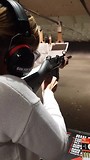 Schieten met een Heckler &Koch met geluiddemper
