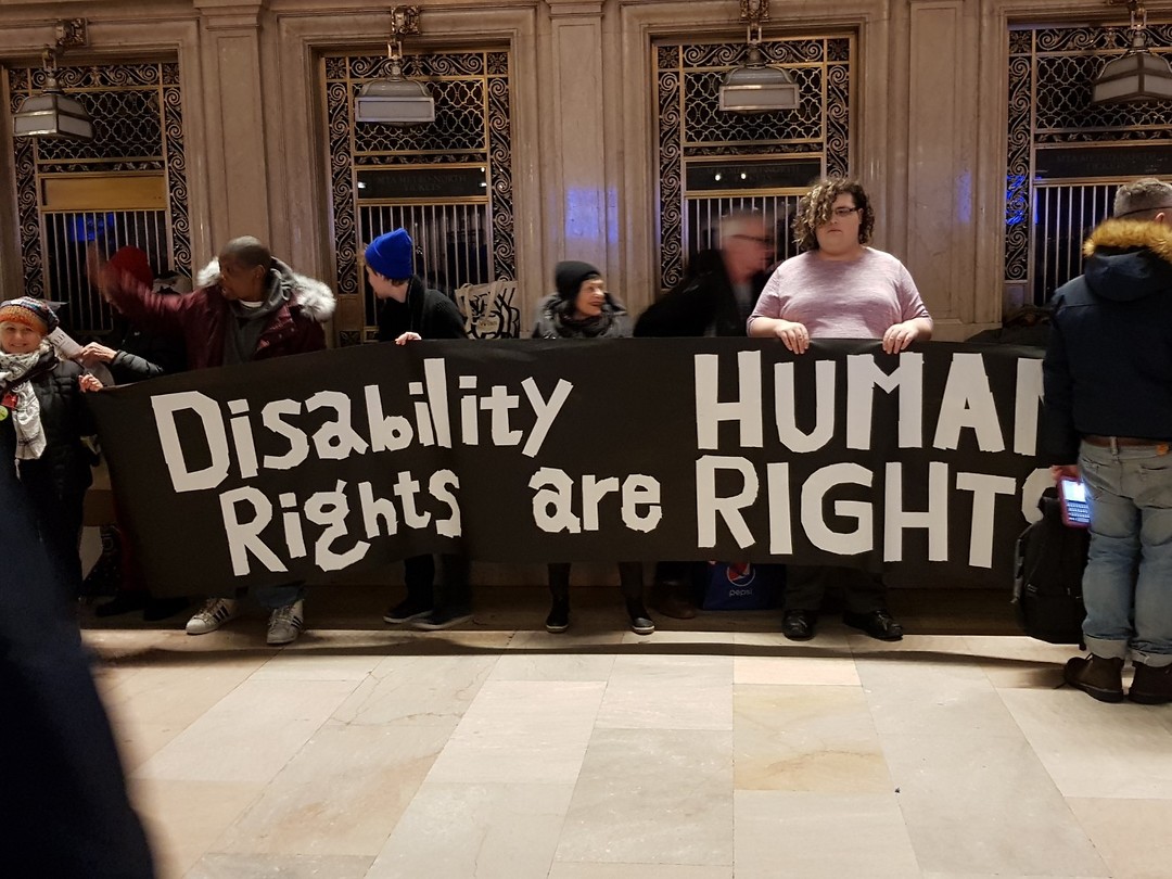 anti-trump-protest-grand-central-station-foto-ingrid-s-reisblog