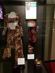 Kleding en pruik die Shania Twain droeg tijdens clip That don't impress me much