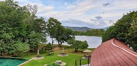 Kameruitzicht Mapakada Village Hotel