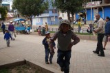 De schuldigen, Carlos en Gabriel van het project hadden ons gespot, en al snel werden we aangevallen