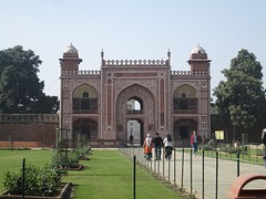Itimad ud daulah ("Baby Taj")