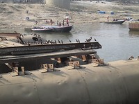 Ponton(zomer)brug Varanasi
