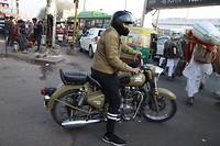 Indiaas eigen motorfiets! (naar engels oud model)