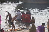 Ritueel baden in de Gangus