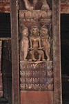 Houtsnijwerk bij de tempel