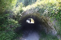 GOT tunneltje, o er komt er net een aan rennen...