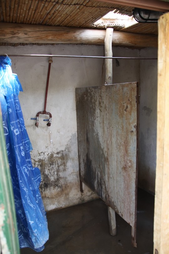 Douche met rozenkrans voor het geval dat