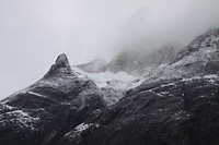 Gletsjer boven in de berg