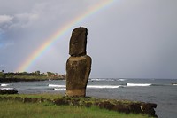 Regenboog boven Maoi