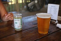 Bier en wijn verpakkingen