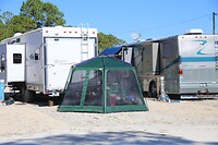 Anti mug tent