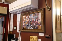 Schilderij van de koffieshop dames