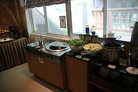 Mie, groente en vlees saus