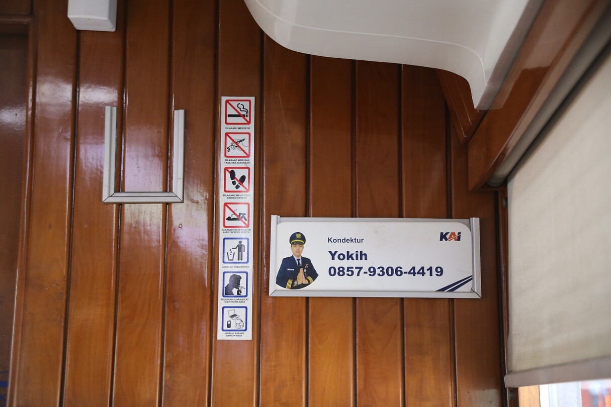 Je mag niks in de trein