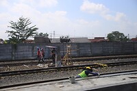 Aan het werk op de rails