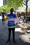 De daklozenkrant verkoper