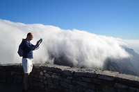 Tussen de wolken