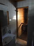 Badkamer met sauna