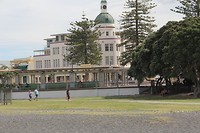 Napier010