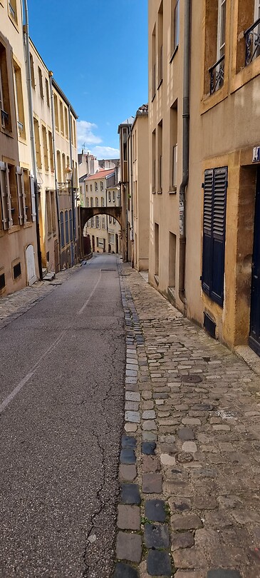 Metz...