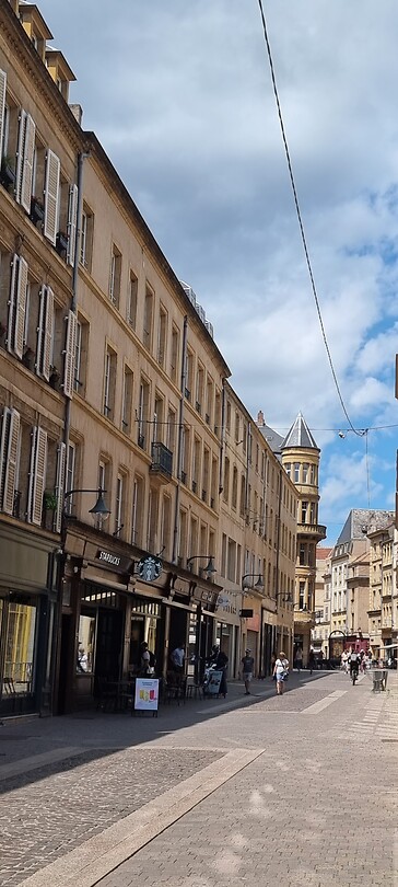 Metz....