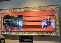 Gitaar van The Who...