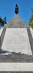 Monument met tekst over Napoleon