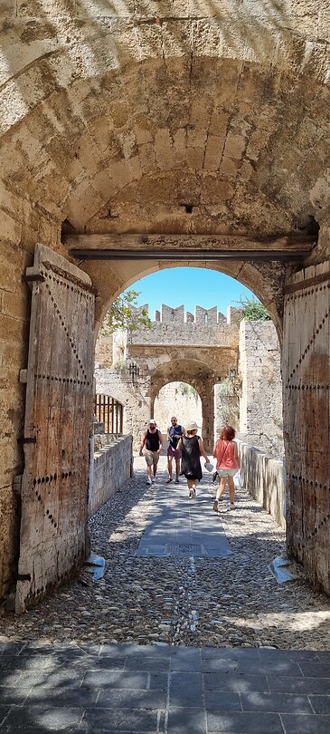 Rhodos
