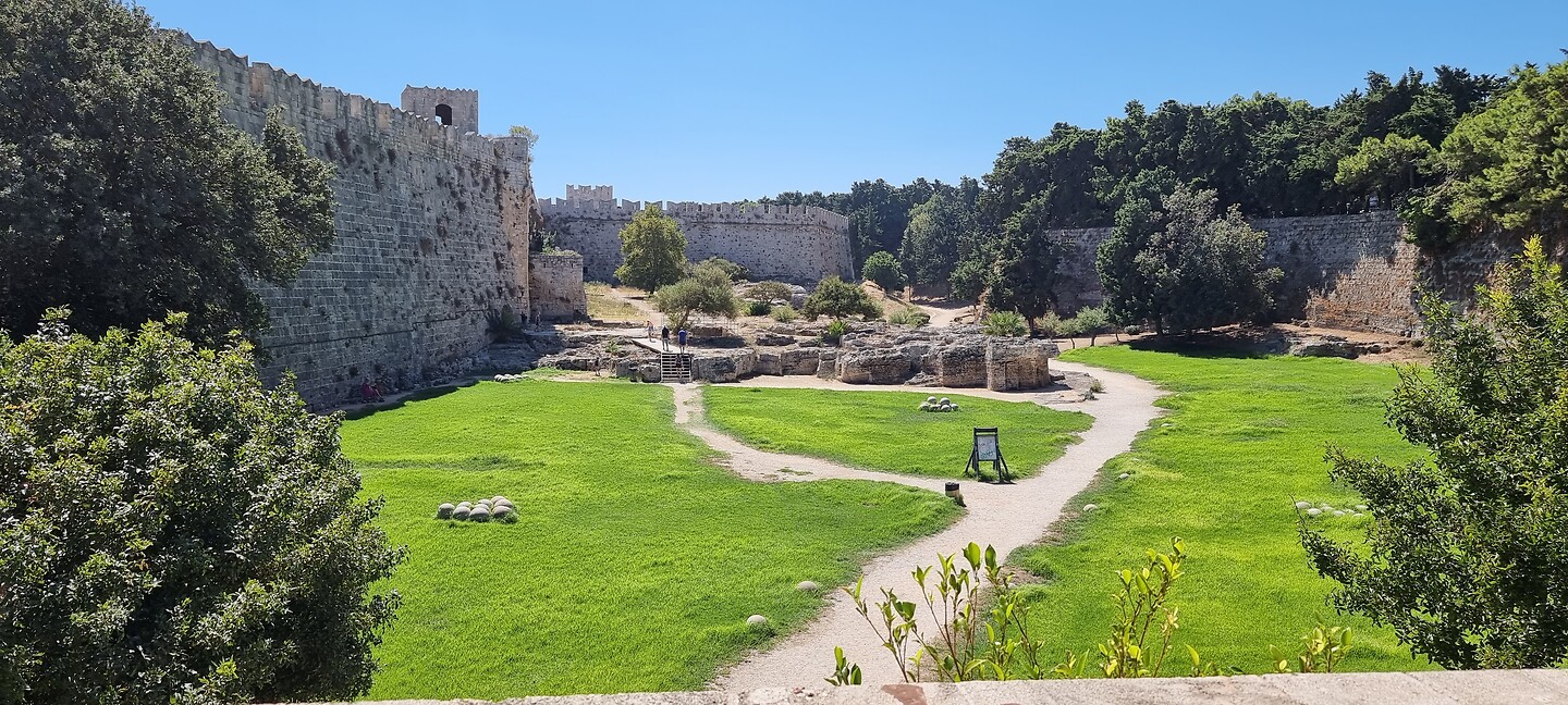 Rhodos