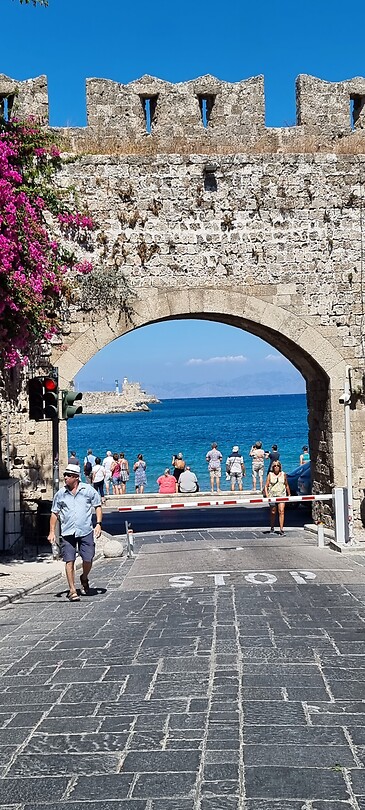Rhodos