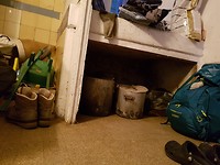 Oude pannen...misschien nog met restjes...