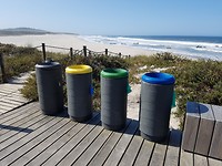 Scheiden begint hier op het strand !!