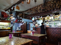 Het restaurant. .