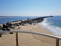 Een van de vele stranden