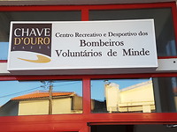 De Bombeiros. ...