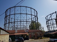 Precies de ouwwe gasfabriek in Berrege