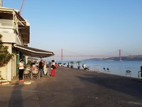 Ponte 25 de Abril....