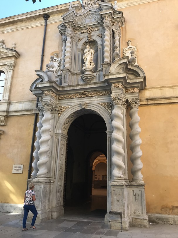 Doorkijkje in Granada