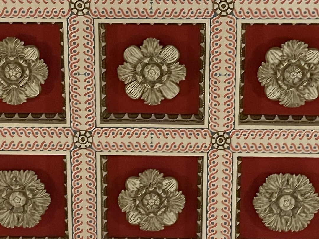 Plafond hier