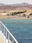 Omringd door 4 landen : Jordanië, Saoedi-Arabië, Egypte en Israel