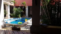 Zwembad bij hostel in santa marta