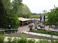 Terras ‘RustWat’ in Rhenoy