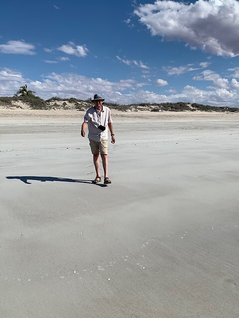 op het strand is het heerlijk