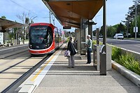 met de tram naar het centrum