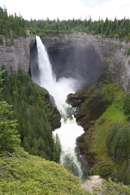 Helmcken Falls