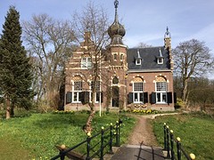 Kasteeltje "Martena State" in Cornjum