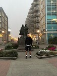 Jan voor het monument