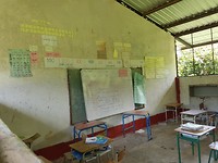 Lagere school. Ook laag niveau qua onderwijs